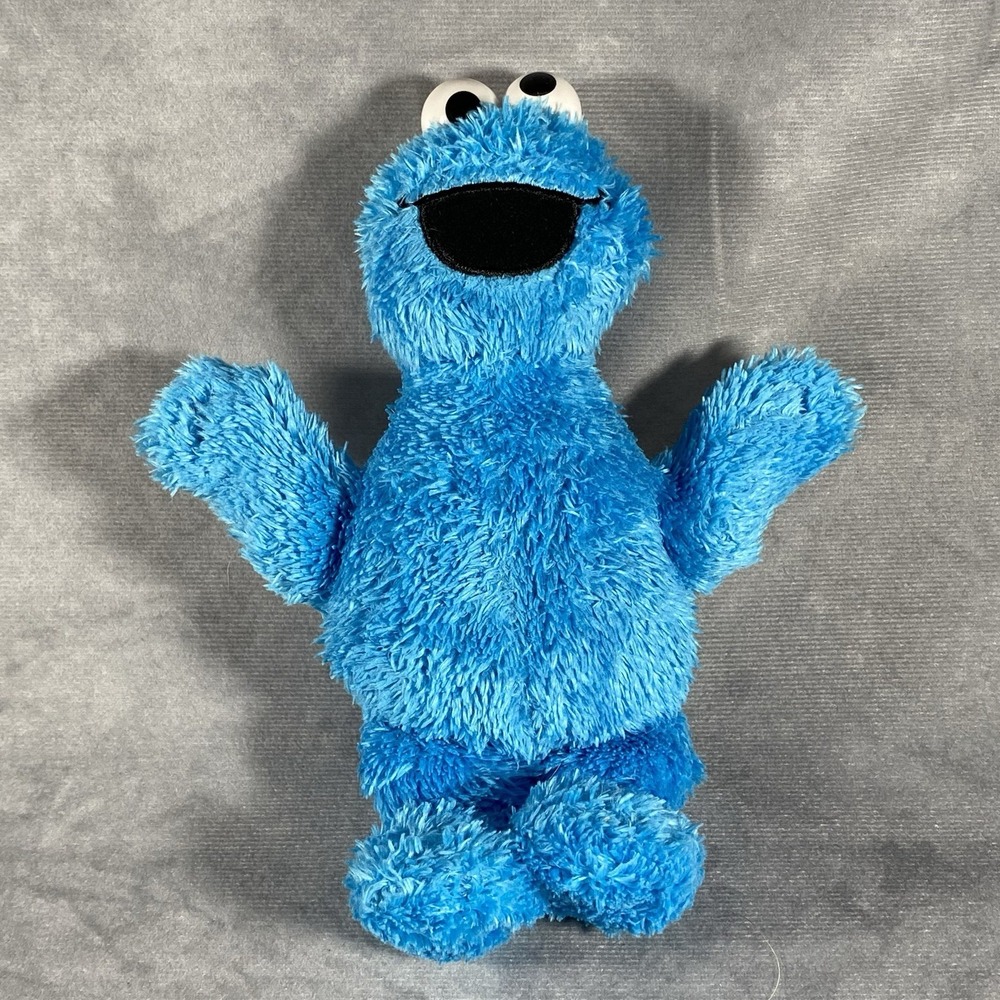Sesame Street Cookie Monster Plush 2013 Blue Shaggy Toy Hasbro A7741 10 Inch
